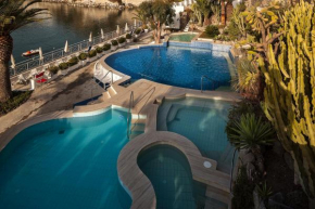 La Villa Resort & Spa
